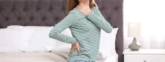 How to Deal with Back Pain in Cold Weather