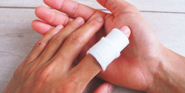 Common Finger Injuries in Athletes